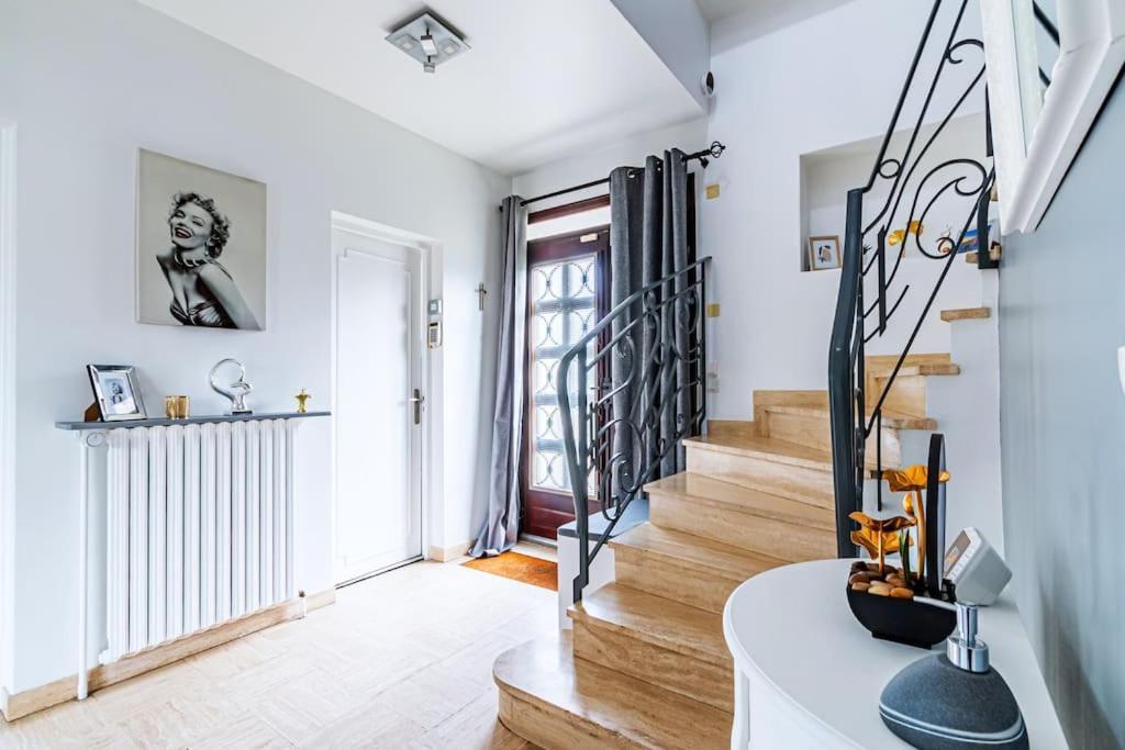 Charmante Maison Au Calme Yerres Dış mekan fotoğraf